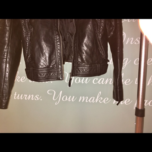 JOE FRESH LEATHER JACKET - Picture 2 of 4
